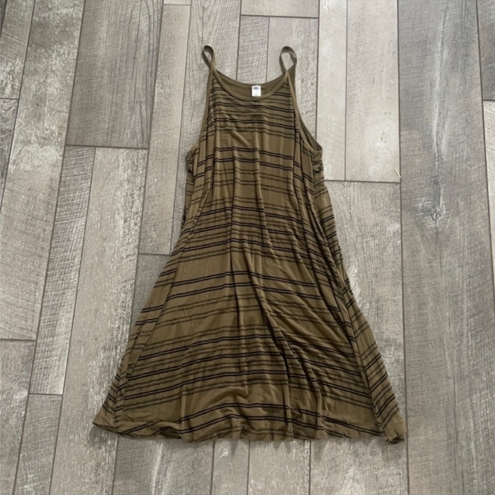 Old Navy Hunter Green Bohemian Printed Dress Size Medium